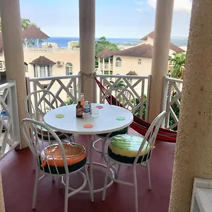 #d1 Castle Wifi King Bed Jamaica Ocho Rios